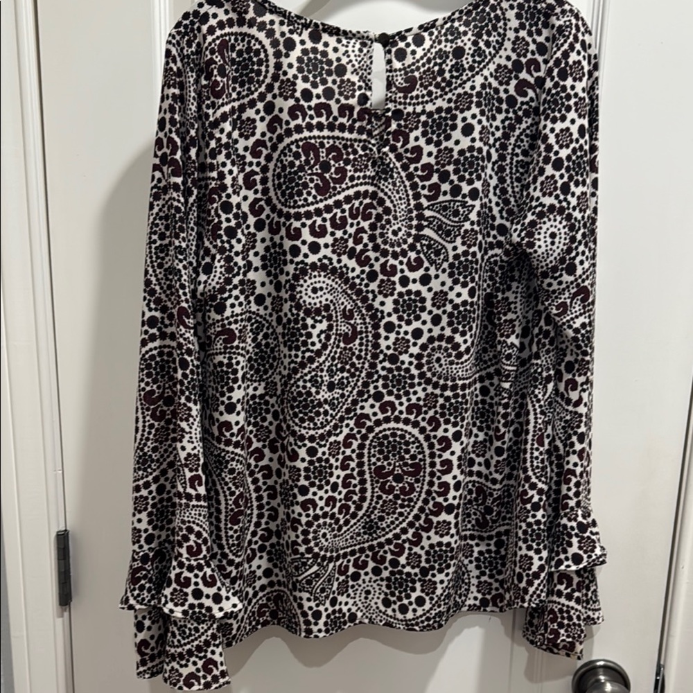 !EUC Crescent Black, Burgundy  and White Paisley Ruffled Tiered Blouse! - Picture 5 of 7